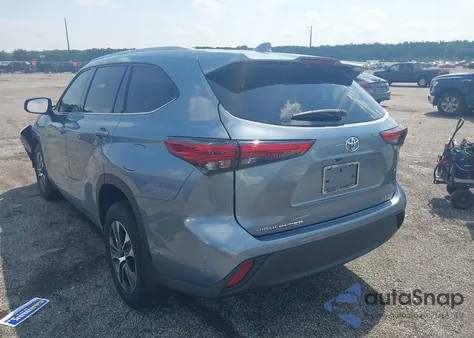 2022 Toyota Highlander Xle from USA, damaged, VIN 5TDGZRBH0NS190351